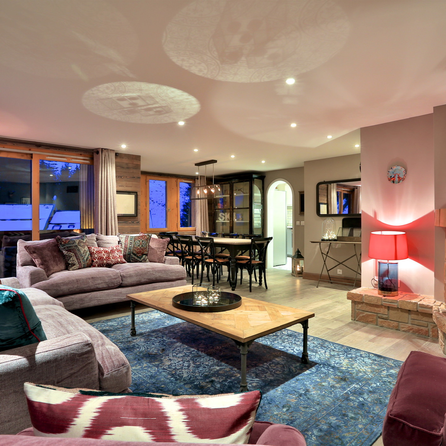 Quatre Meules sitting & dining room