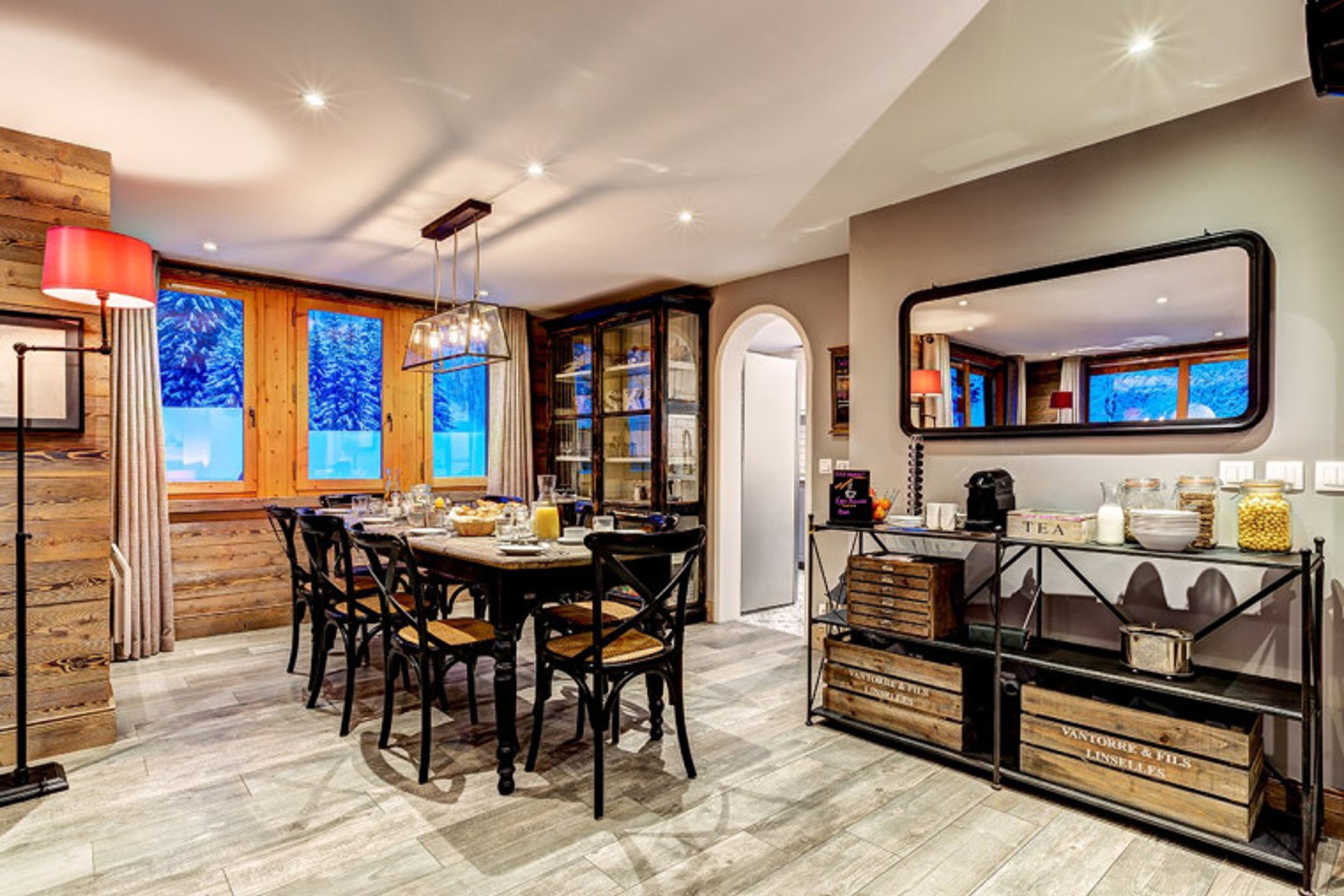 Sc Web Qm Dining Area Padwzc2mcw1mtisikzgrkzgriismf0 1