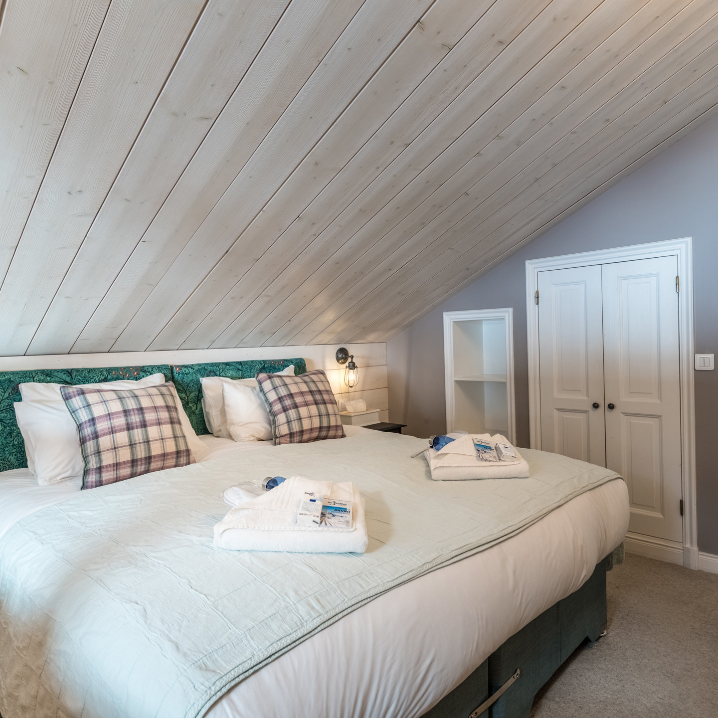 Chalet Quatre Meules Room 1